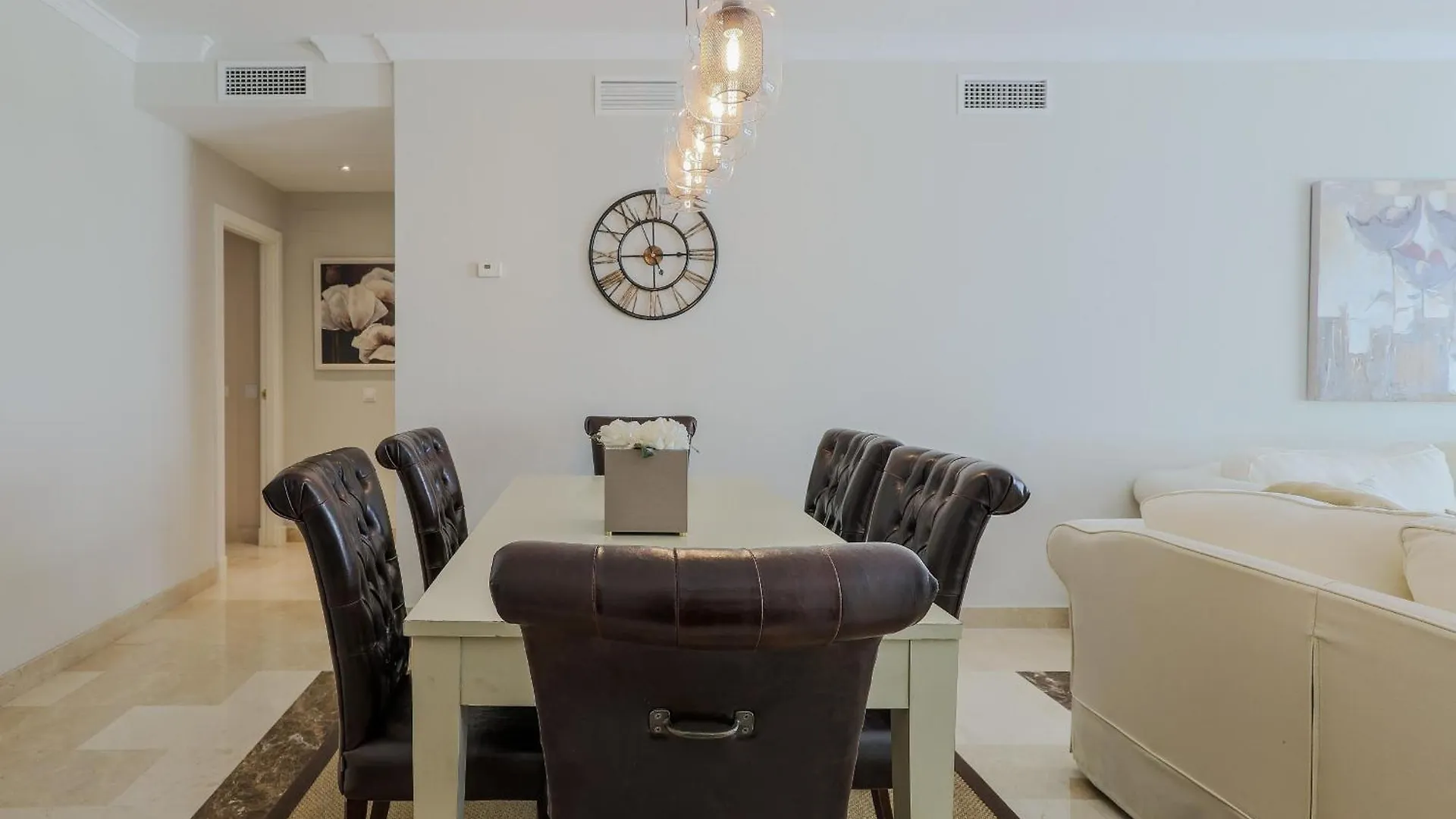 San Pedro Beachside Apartment Marbella